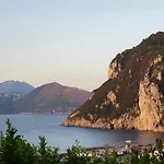 Marina Grande *